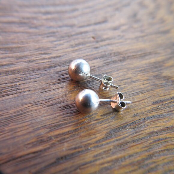 Ball stud earrings, vintage. - Picture 2 of 9